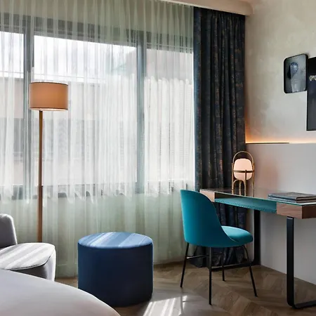 Renaissance Barcelona Hotel-2